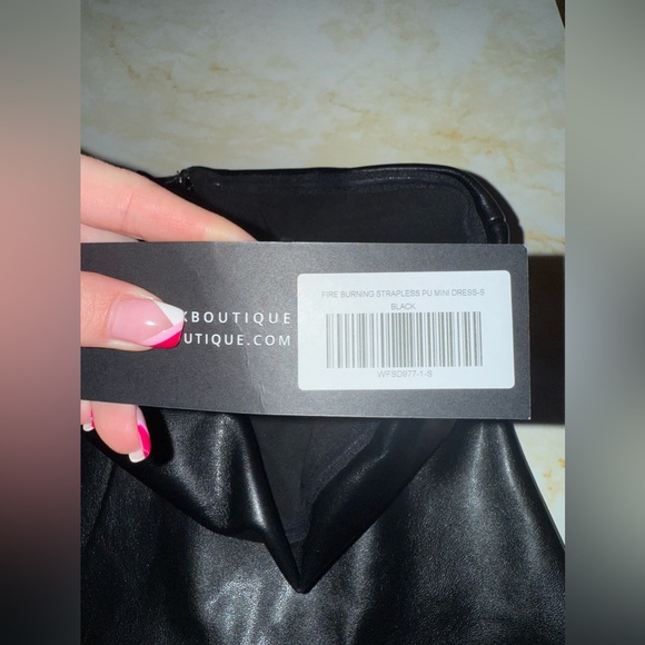 NWT White Fox Boutique Black Fire Burning Strapless Leather PU Mini Dress - Picture 10 of 10
